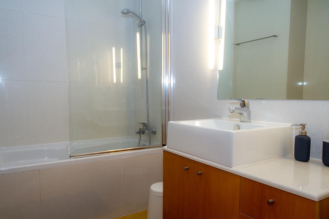 Liiiving In Porto | Antas Corporate Studios Экстерьер фото